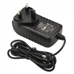 UK plug 19V 1.5A AC Adapter